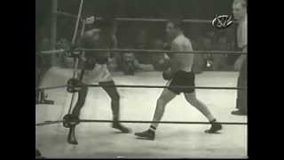 1951214 Jake LaMotta vs Ray Robinson VI [upl. by Ecyrb]