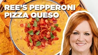 The Pioneer Woman Makes Pepperoni Pizza Queso  The Pioneer Woman  Food Network [upl. by Duwe]