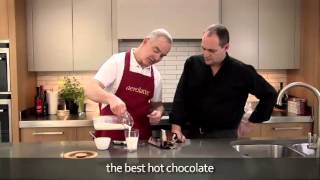 How to make a hot chocolate using an aerolatte milk frother [upl. by Normy46]